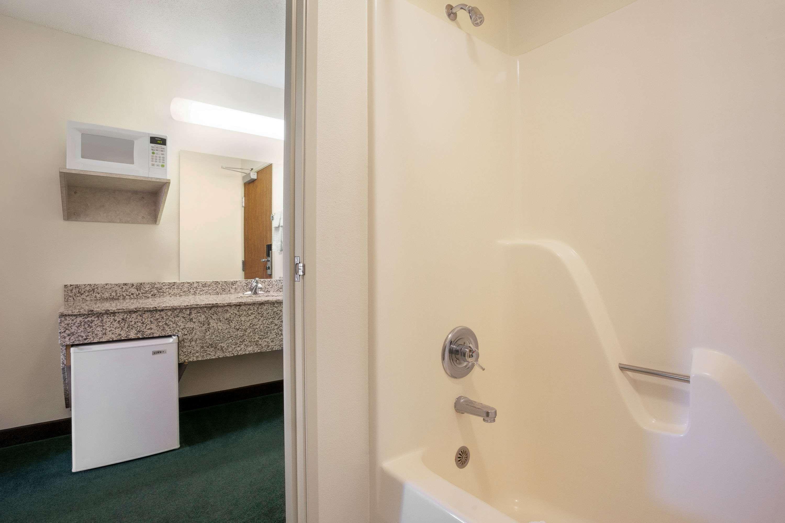 Travelodge By Wyndham Morrill Luaran gambar